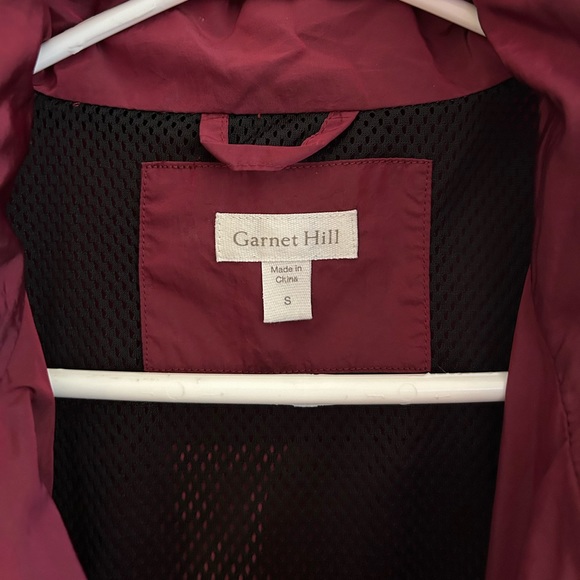 Garnet Hill Any Day Lightweight Jacket Burgundy Windbreaker Hood | Size S - Picture 7 of 10